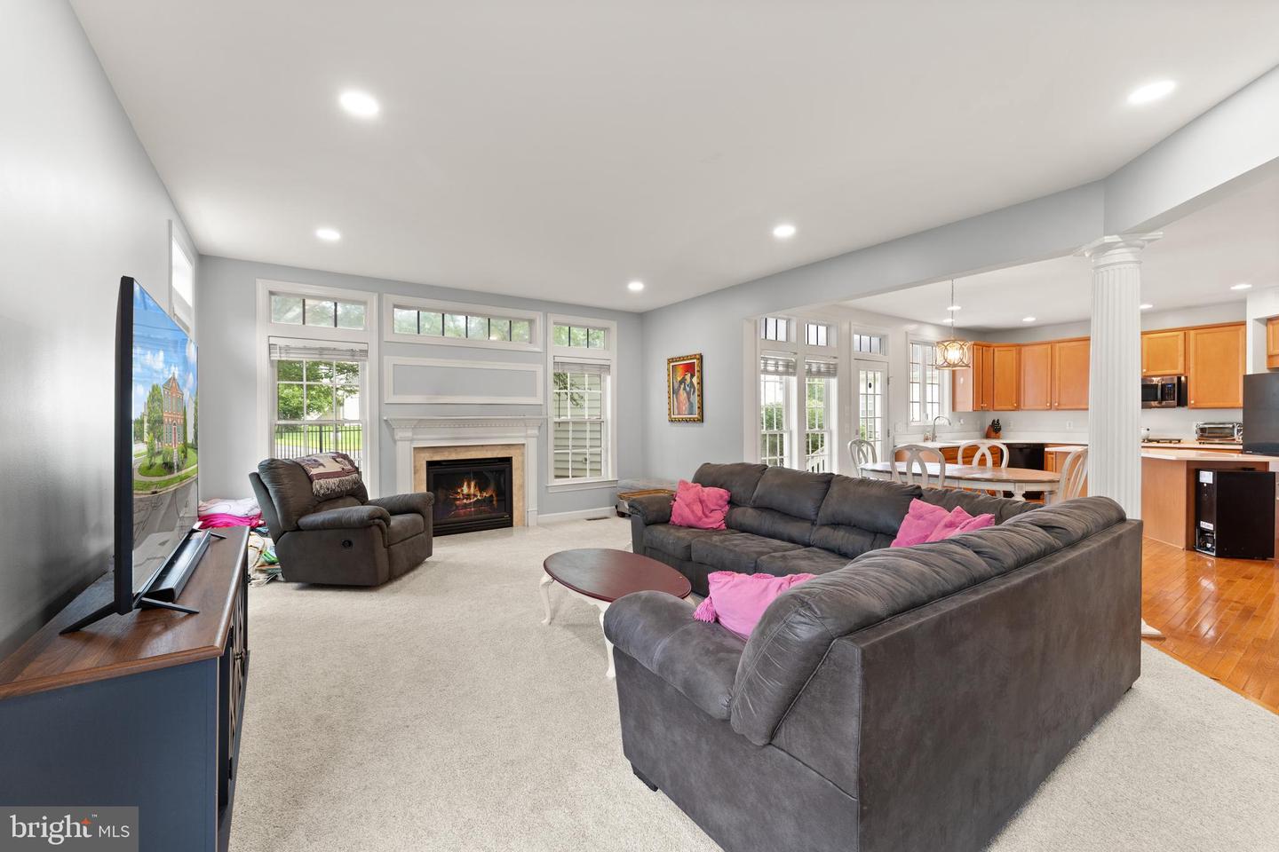 6413 MORVEN PARK LN, GAINESVILLE, Virginia 20155, 4 Bedrooms Bedrooms, ,3 BathroomsBathrooms,Residential,For sale,6413 MORVEN PARK LN,VAPW2097274 MLS # VAPW2097274
