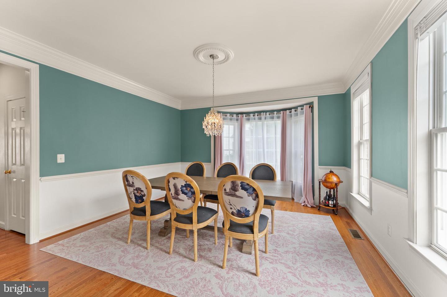 6413 MORVEN PARK LN, GAINESVILLE, Virginia 20155, 4 Bedrooms Bedrooms, ,3 BathroomsBathrooms,Residential,For sale,6413 MORVEN PARK LN,VAPW2097274 MLS # VAPW2097274