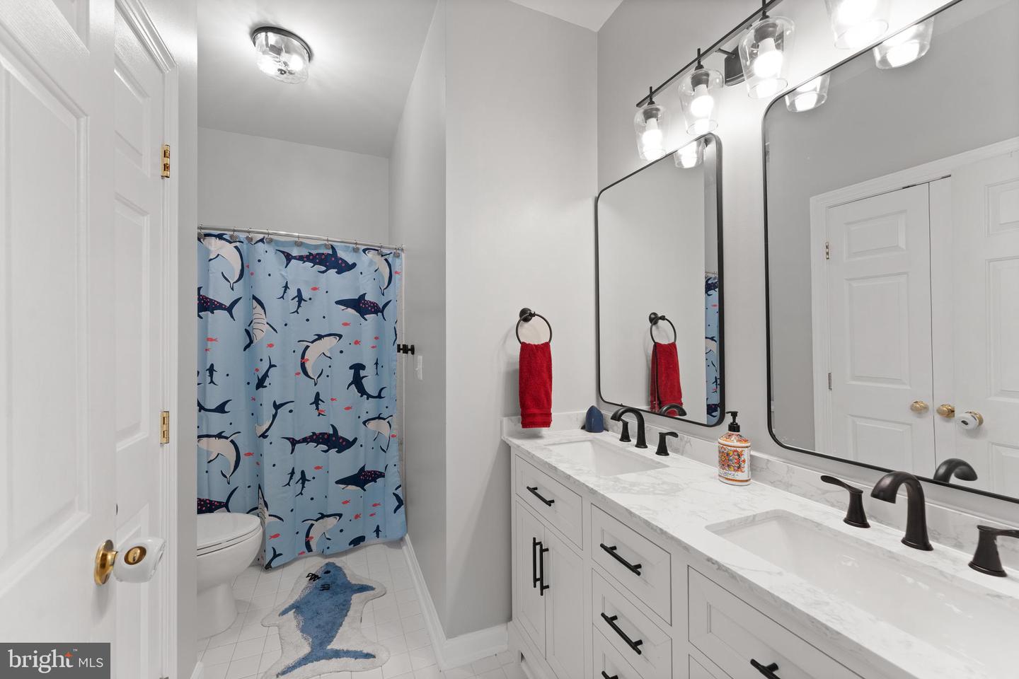 6413 MORVEN PARK LN, GAINESVILLE, Virginia 20155, 4 Bedrooms Bedrooms, ,3 BathroomsBathrooms,Residential,For sale,6413 MORVEN PARK LN,VAPW2097274 MLS # VAPW2097274