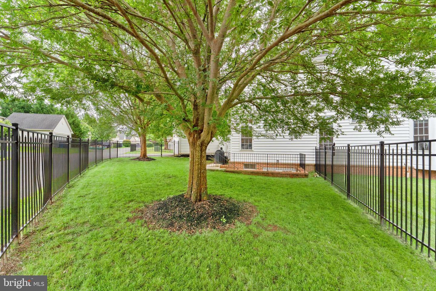 6413 MORVEN PARK LN, GAINESVILLE, Virginia 20155, 4 Bedrooms Bedrooms, ,3 BathroomsBathrooms,Residential,For sale,6413 MORVEN PARK LN,VAPW2097274 MLS # VAPW2097274