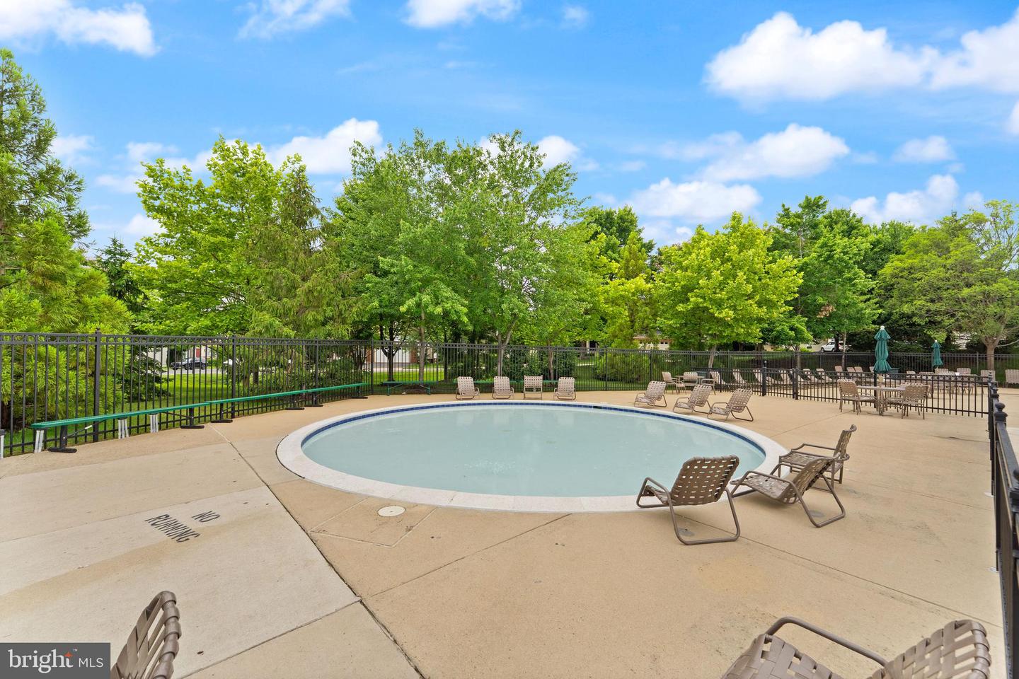 6413 MORVEN PARK LN, GAINESVILLE, Virginia 20155, 4 Bedrooms Bedrooms, ,3 BathroomsBathrooms,Residential,For sale,6413 MORVEN PARK LN,VAPW2097274 MLS # VAPW2097274