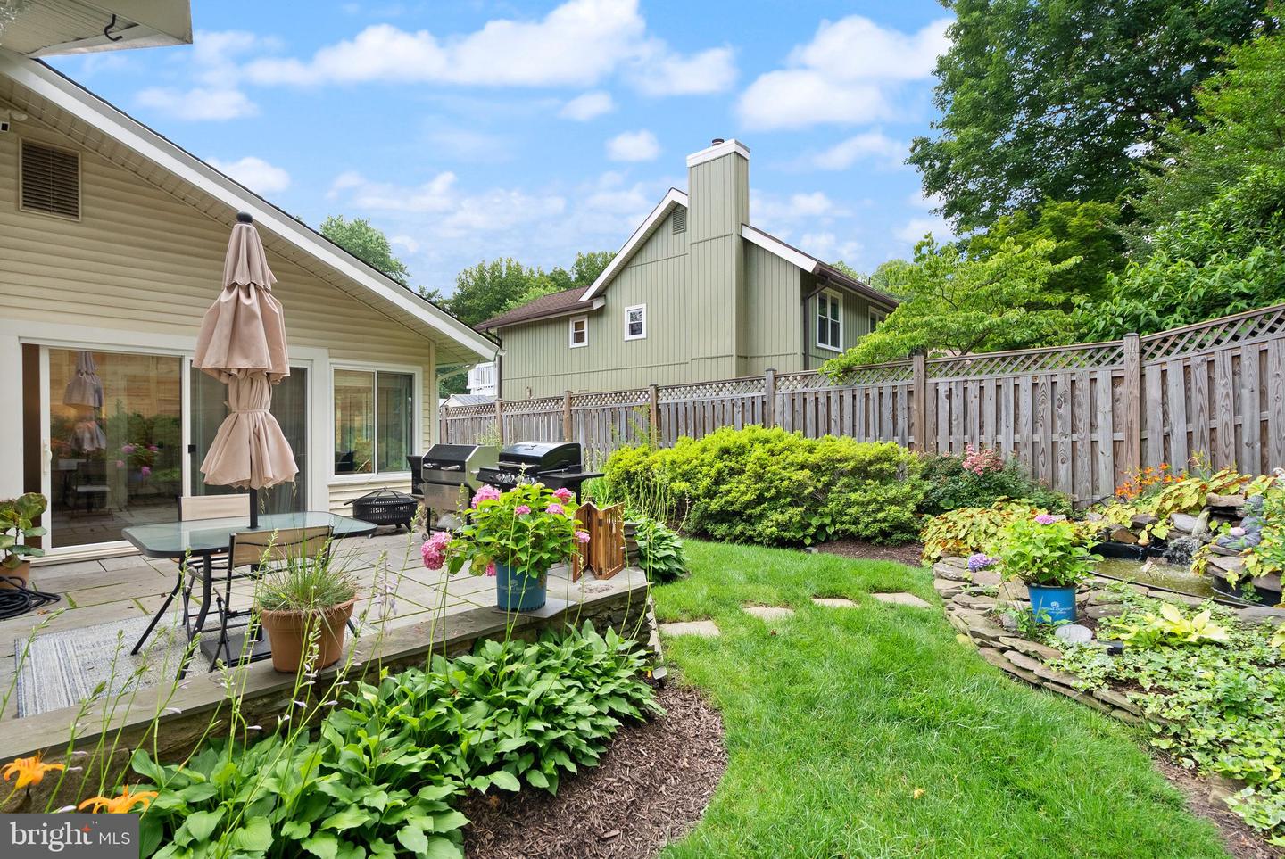 7909 MULBERRY BOTTOM CT, SPRINGFIELD, Virginia 22153, 3 Bedrooms Bedrooms, ,2 BathroomsBathrooms,Residential,For sale,7909 MULBERRY BOTTOM CT,VAFX2248064 MLS # VAFX2248064