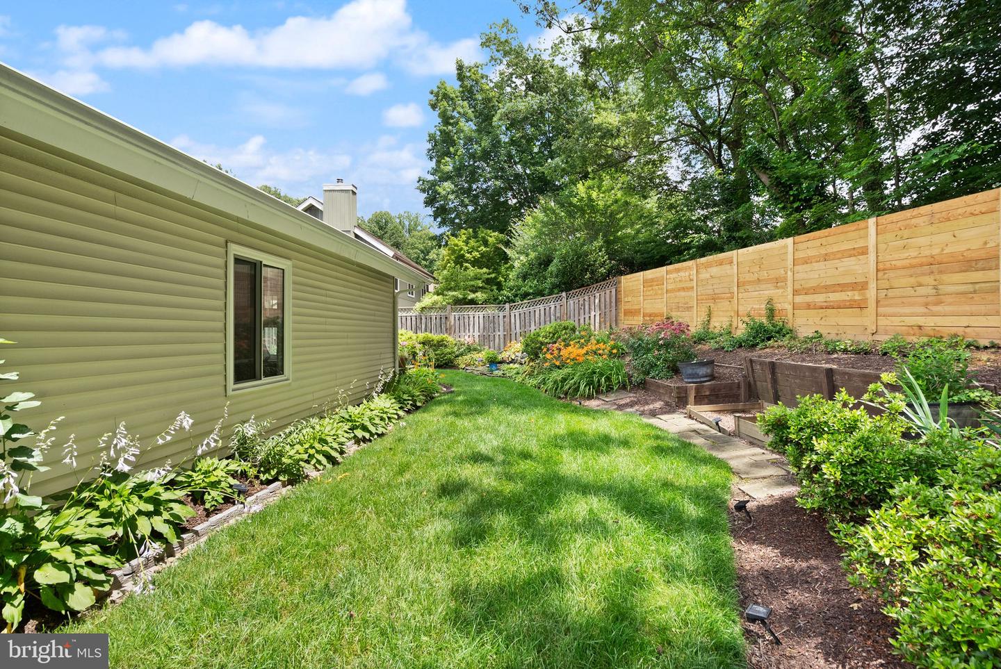 7909 MULBERRY BOTTOM CT, SPRINGFIELD, Virginia 22153, 3 Bedrooms Bedrooms, ,2 BathroomsBathrooms,Residential,For sale,7909 MULBERRY BOTTOM CT,VAFX2248064 MLS # VAFX2248064