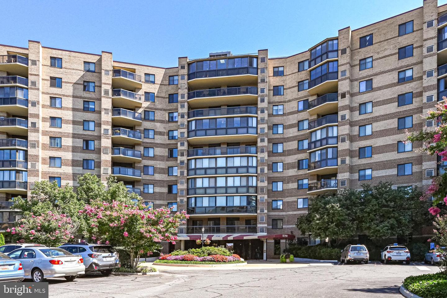 8350 GREENSBORO DR #203, MCLEAN, Virginia 22102, 2 Bedrooms Bedrooms, ,2 BathroomsBathrooms,Residential,For sale,8350 GREENSBORO DR #203,VAFX2248820 MLS # VAFX2248820