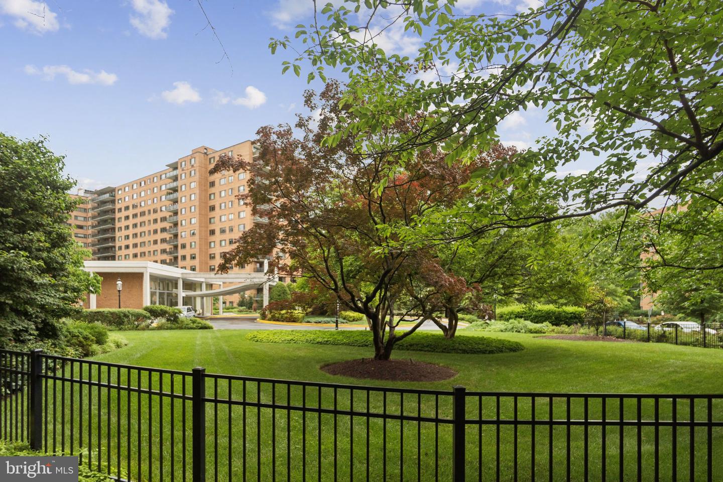 4201 CATHEDRAL AVE NW #122E, WASHINGTON, District Of Columbia 20016, 2 Bedrooms Bedrooms, ,1 BathroomBathrooms,Residential,For sale,4201 CATHEDRAL AVE NW #122E,DCDC2206342 MLS # DCDC2206342