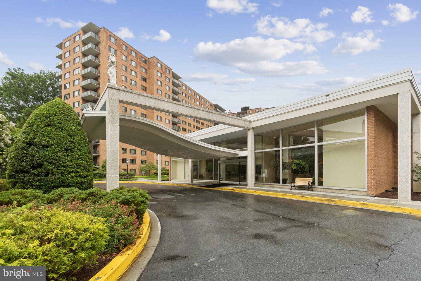 4201 CATHEDRAL AVE NW #122E, WASHINGTON, District Of Columbia 20016, 2 Bedrooms Bedrooms, ,1 BathroomBathrooms,Residential,For sale,4201 CATHEDRAL AVE NW #122E,DCDC2206342 MLS # DCDC2206342