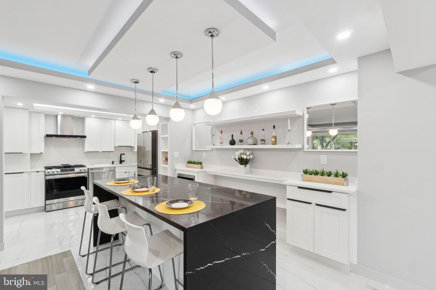 4201 CATHEDRAL AVE NW #122E, WASHINGTON, District Of Columbia 20016, 2 Bedrooms Bedrooms, ,1 BathroomBathrooms,Residential,For sale,4201 CATHEDRAL AVE NW #122E,DCDC2206342 MLS # DCDC2206342
