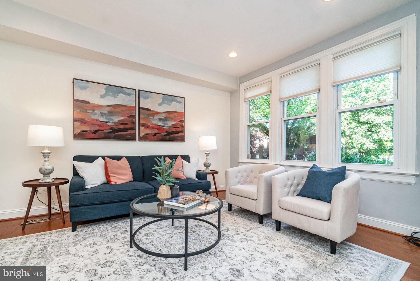 1933 LINCOLN RD NE, WASHINGTON, District Of Columbia 20002, 4 Bedrooms Bedrooms, ,3 BathroomsBathrooms,Residential,For sale,1933 LINCOLN RD NE,DCDC2206366 MLS # DCDC2206366