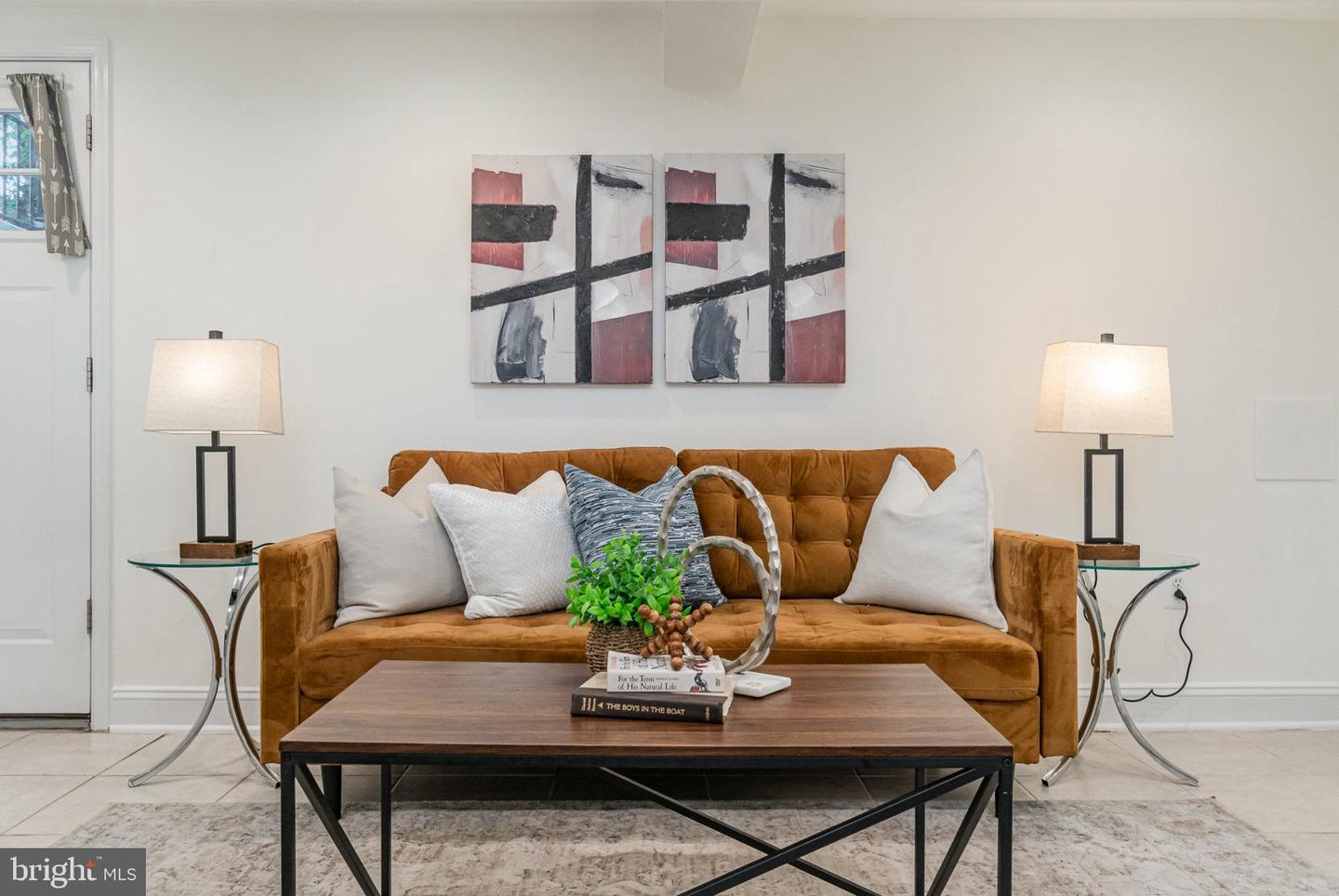1933 LINCOLN RD NE, WASHINGTON, District Of Columbia 20002, 4 Bedrooms Bedrooms, ,3 BathroomsBathrooms,Residential,For sale,1933 LINCOLN RD NE,DCDC2206366 MLS # DCDC2206366