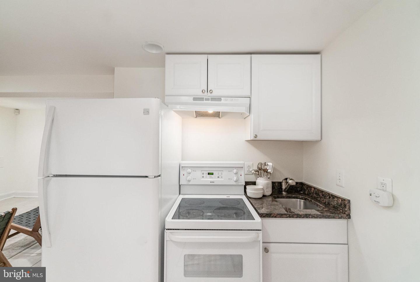 1933 LINCOLN RD NE, WASHINGTON, District Of Columbia 20002, 4 Bedrooms Bedrooms, ,3 BathroomsBathrooms,Residential,For sale,1933 LINCOLN RD NE,DCDC2206366 MLS # DCDC2206366