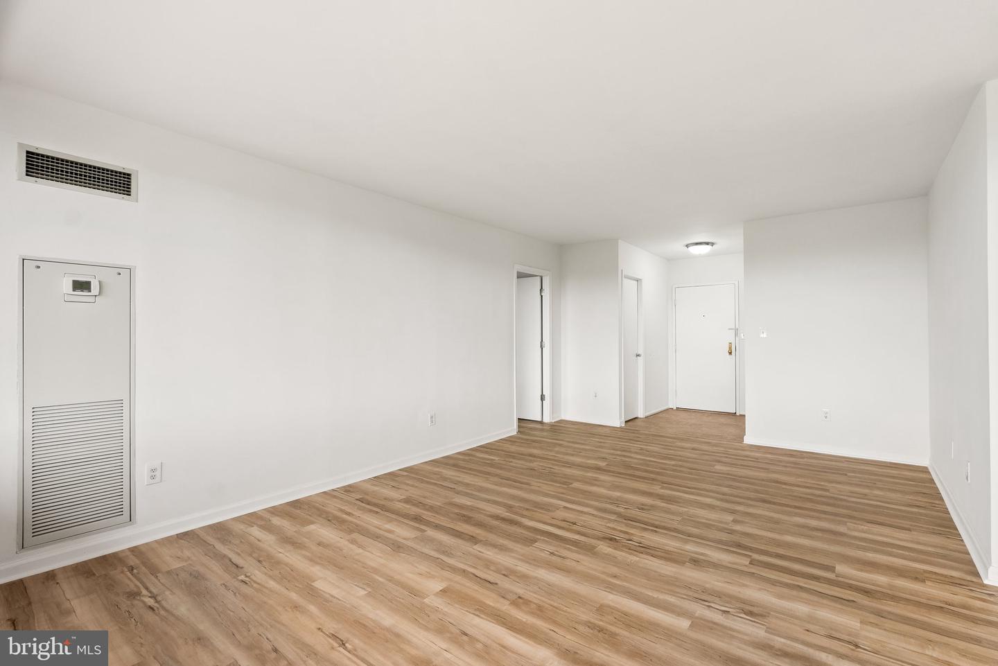 5500 HOLMES RUN PKWY #1119, ALEXANDRIA, Virginia 22304, 1 Bedroom Bedrooms, ,1 BathroomBathrooms,Residential,For sale,5500 HOLMES RUN PKWY #1119,VAAX2046698 MLS # VAAX2046698