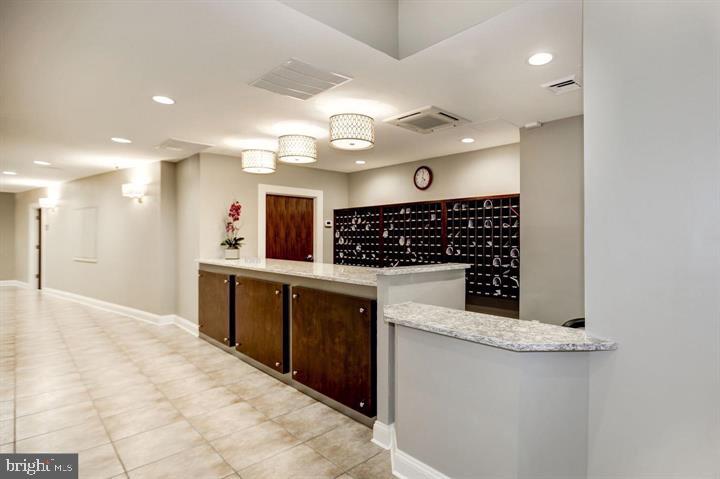 5500 HOLMES RUN PKWY #1119, ALEXANDRIA, Virginia 22304, 1 Bedroom Bedrooms, ,1 BathroomBathrooms,Residential,For sale,5500 HOLMES RUN PKWY #1119,VAAX2046698 MLS # VAAX2046698