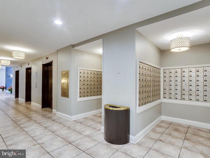 5500 HOLMES RUN PKWY #1119, ALEXANDRIA, Virginia 22304, 1 Bedroom Bedrooms, ,1 BathroomBathrooms,Residential,For sale,5500 HOLMES RUN PKWY #1119,VAAX2046698 MLS # VAAX2046698