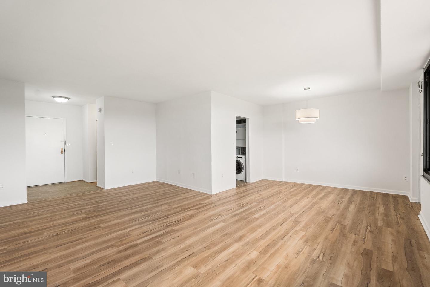 5500 HOLMES RUN PKWY #1119, ALEXANDRIA, Virginia 22304, 1 Bedroom Bedrooms, ,1 BathroomBathrooms,Residential,For sale,5500 HOLMES RUN PKWY #1119,VAAX2046698 MLS # VAAX2046698