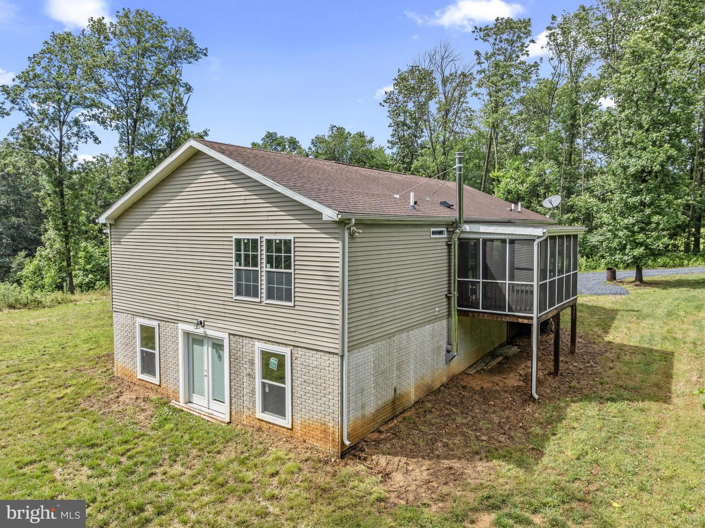 1973 MAURERTOWN MILL RD, MAURERTOWN, Virginia 22644, 3 Bedrooms Bedrooms, ,2 BathroomsBathrooms,Residential,For sale,1973 MAURERTOWN MILL RD,VASH2011742 MLS # VASH2011742