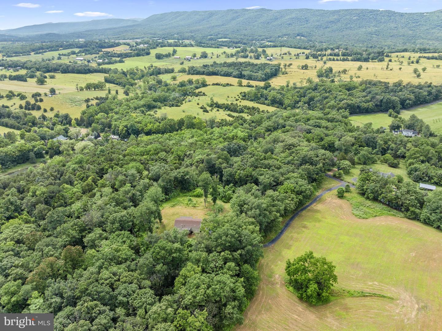 1973 MAURERTOWN MILL RD, MAURERTOWN, Virginia 22644, 3 Bedrooms Bedrooms, ,2 BathroomsBathrooms,Residential,For sale,1973 MAURERTOWN MILL RD,VASH2011742 MLS # VASH2011742