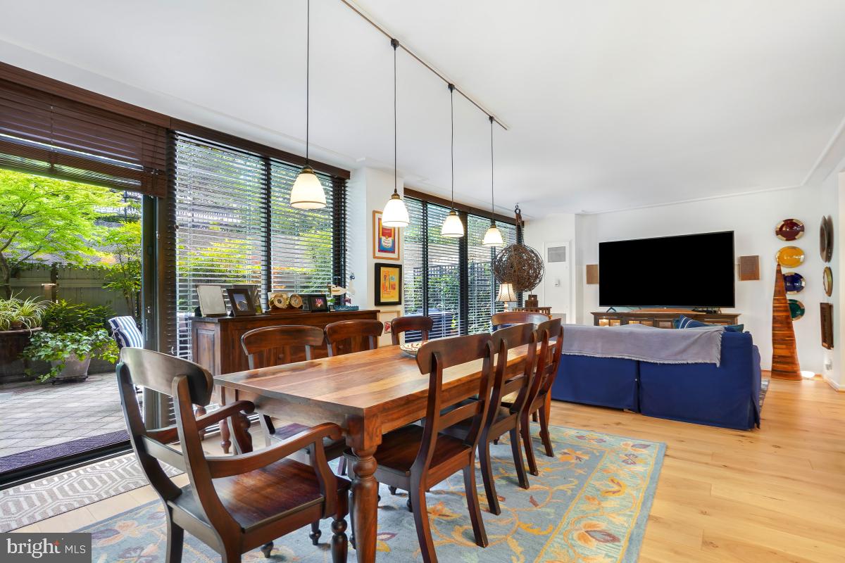 700 NEW HAMPSHIRE AVE NW #116, WASHINGTON, District Of Columbia 20037, 2 Bedrooms Bedrooms, ,2 BathroomsBathrooms,Residential,For sale,700 NEW HAMPSHIRE AVE NW #116,DCDC2206488 MLS # DCDC2206488