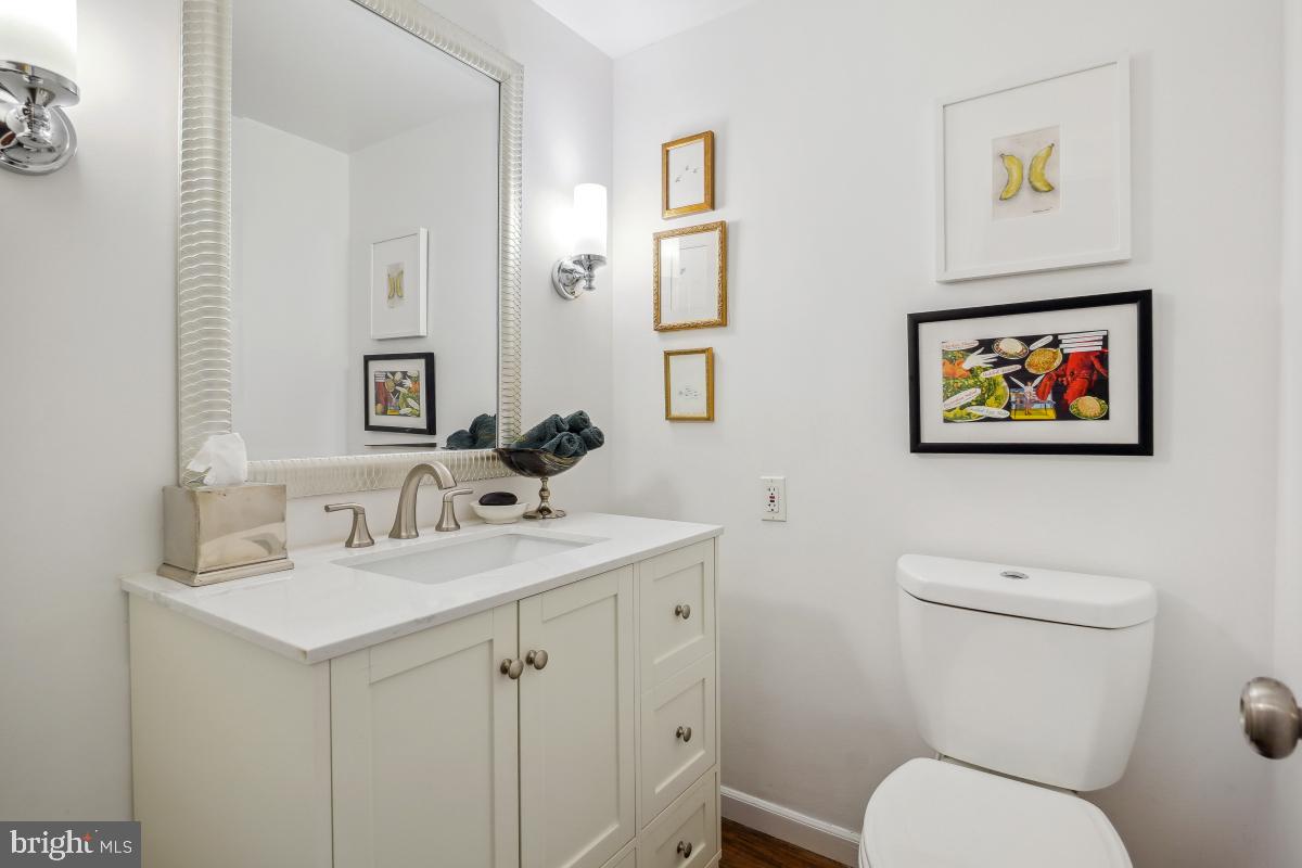 700 NEW HAMPSHIRE AVE NW #116, WASHINGTON, District Of Columbia 20037, 2 Bedrooms Bedrooms, ,2 BathroomsBathrooms,Residential,For sale,700 NEW HAMPSHIRE AVE NW #116,DCDC2206488 MLS # DCDC2206488
