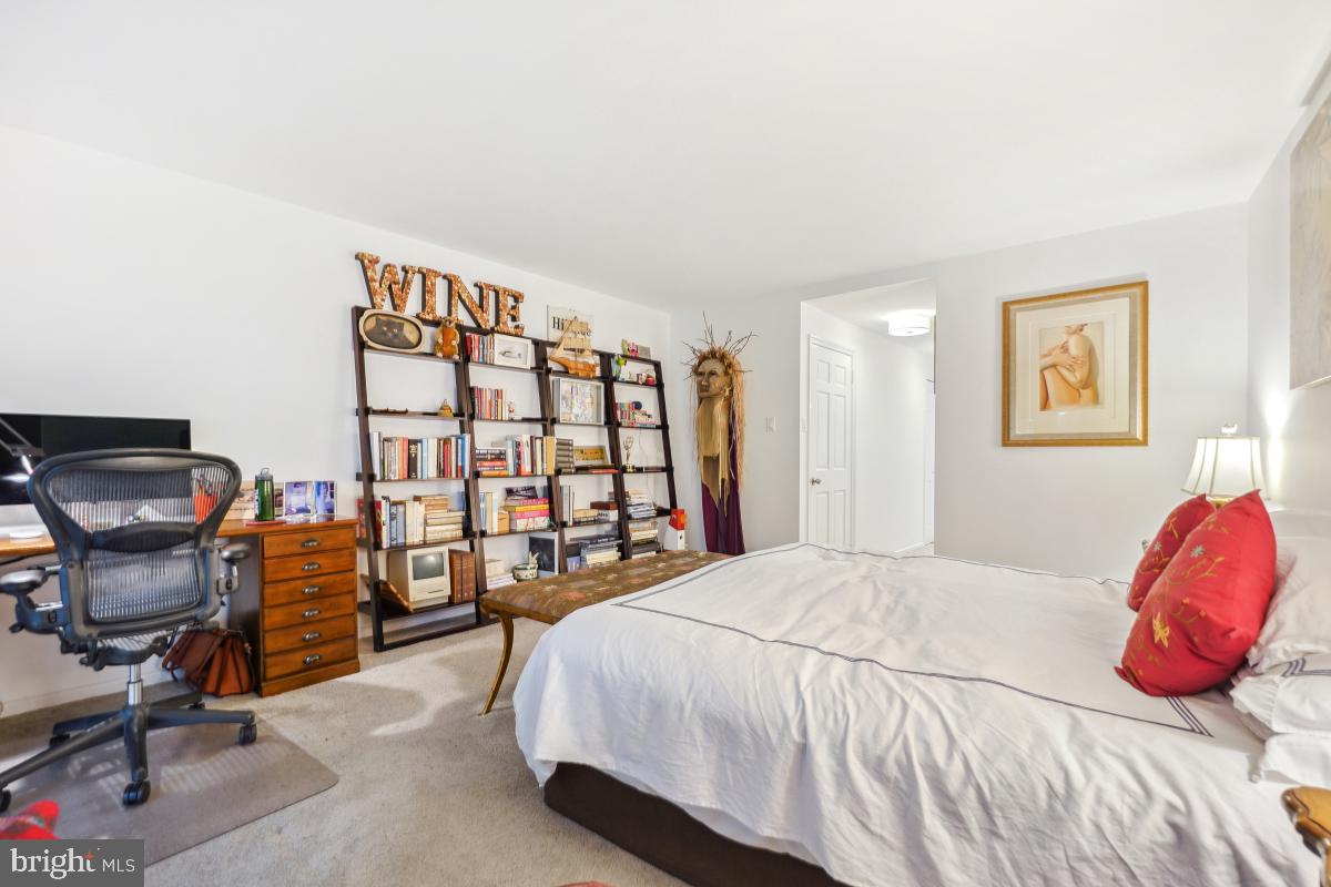 700 NEW HAMPSHIRE AVE NW #116, WASHINGTON, District Of Columbia 20037, 2 Bedrooms Bedrooms, ,2 BathroomsBathrooms,Residential,For sale,700 NEW HAMPSHIRE AVE NW #116,DCDC2206488 MLS # DCDC2206488