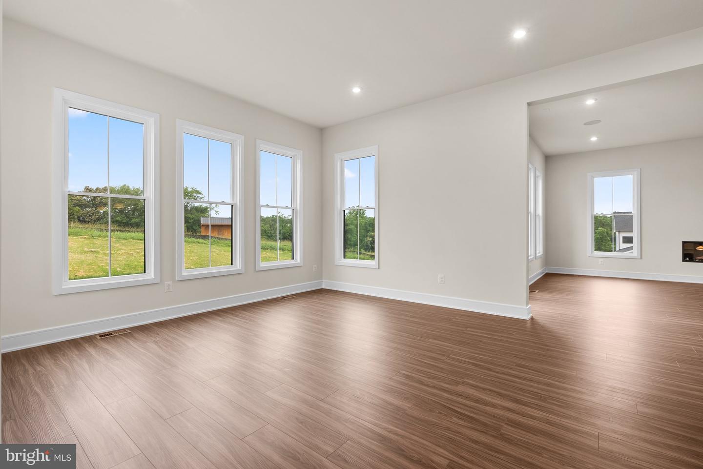 14864 HUBER PL, WATERFORD, Virginia 20197, 5 Bedrooms Bedrooms, ,5 BathroomsBathrooms,Residential,For sale,14864 HUBER PL,VALO2100102 MLS # VALO2100102