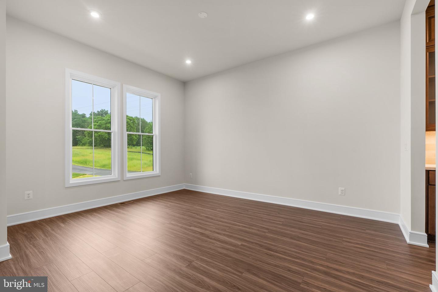 14864 HUBER PL, WATERFORD, Virginia 20197, 5 Bedrooms Bedrooms, ,5 BathroomsBathrooms,Residential,For sale,14864 HUBER PL,VALO2100102 MLS # VALO2100102