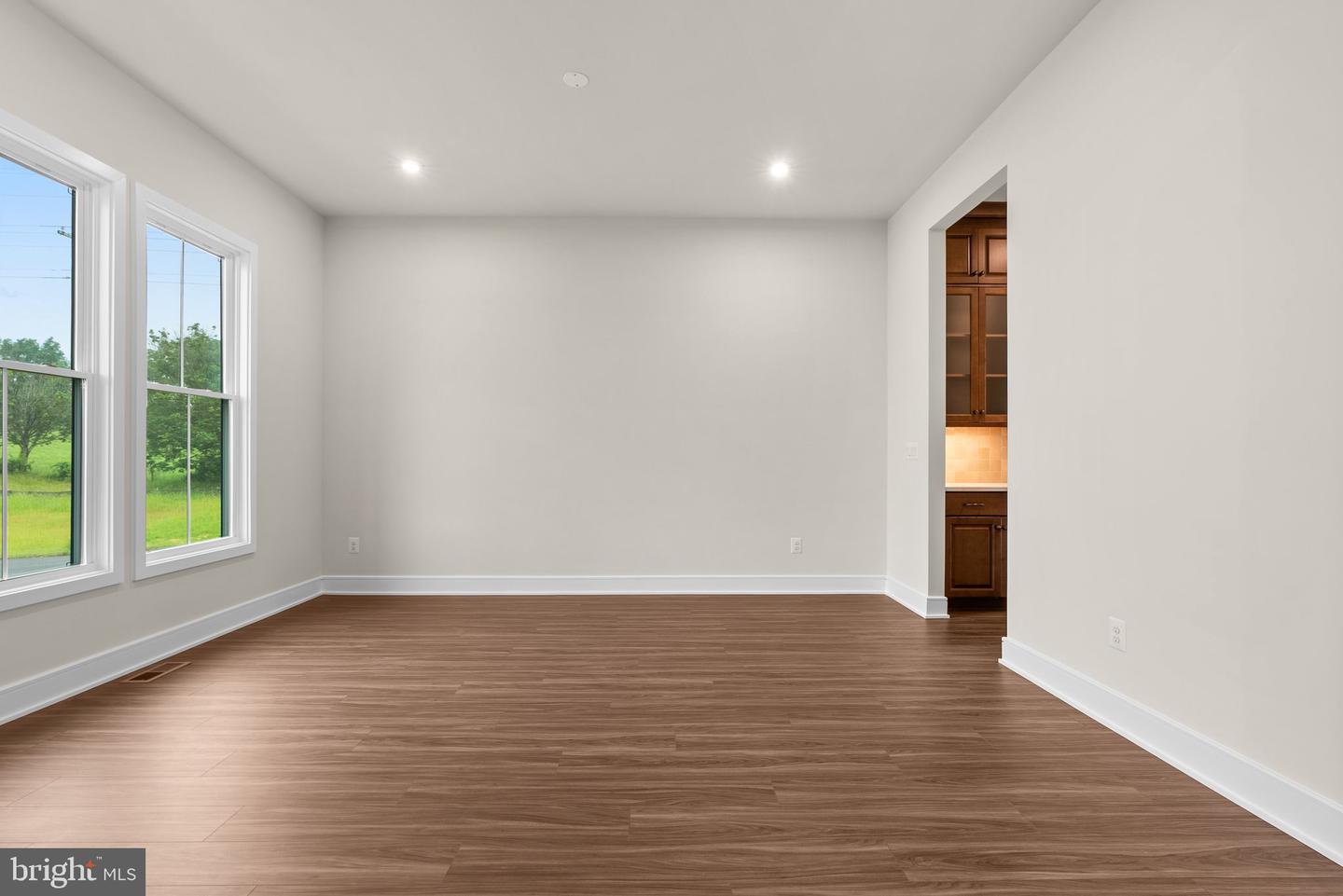 14864 HUBER PL, WATERFORD, Virginia 20197, 5 Bedrooms Bedrooms, ,5 BathroomsBathrooms,Residential,For sale,14864 HUBER PL,VALO2100102 MLS # VALO2100102