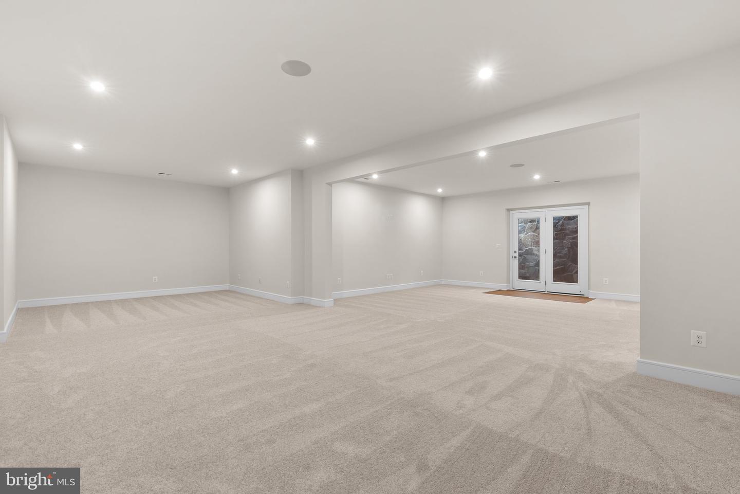 14864 HUBER PL, WATERFORD, Virginia 20197, 5 Bedrooms Bedrooms, ,5 BathroomsBathrooms,Residential,For sale,14864 HUBER PL,VALO2100102 MLS # VALO2100102