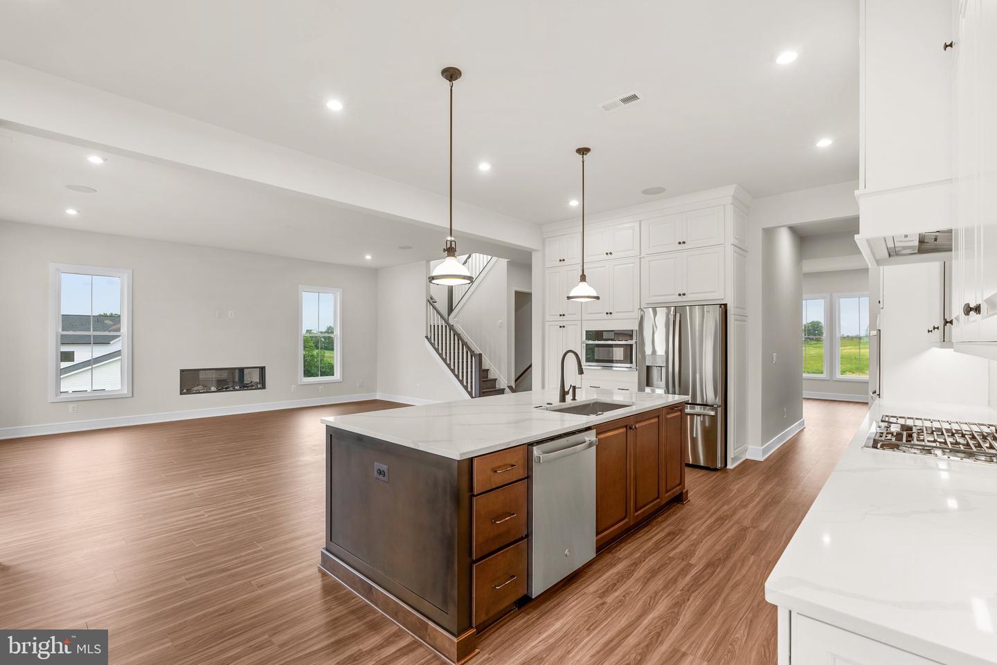 14864 HUBER PL, WATERFORD, Virginia 20197, 5 Bedrooms Bedrooms, ,5 BathroomsBathrooms,Residential,For sale,14864 HUBER PL,VALO2100102 MLS # VALO2100102