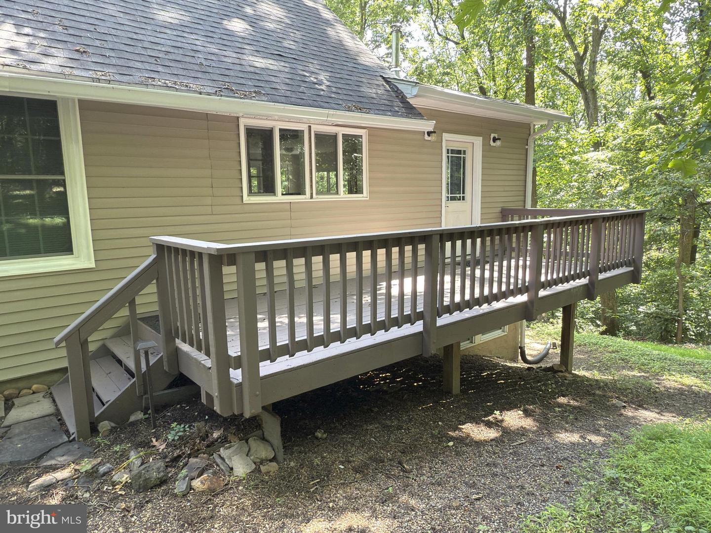 132 PINE CREST LANE, BLUEMONT, Virginia 20135, 3 Bedrooms Bedrooms, ,2 BathroomsBathrooms,Residential,For sale,132 PINE CREST LANE,VACL2003856 MLS # VACL2003856