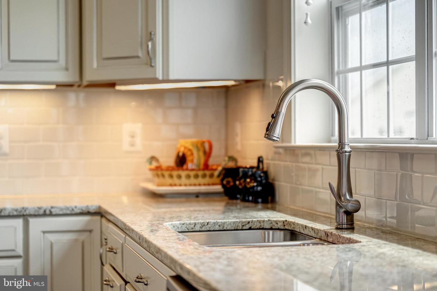 44589 YORK CREST TER #406, ASHBURN, Virginia 20147, 3 Bedrooms Bedrooms, ,2 BathroomsBathrooms,Residential,For sale,44589 YORK CREST TER #406,VALO2100120 MLS # VALO2100120