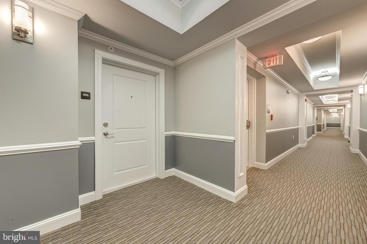 44589 YORK CREST TER #406, ASHBURN, Virginia 20147, 3 Bedrooms Bedrooms, ,2 BathroomsBathrooms,Residential,For sale,44589 YORK CREST TER #406,VALO2100120 MLS # VALO2100120