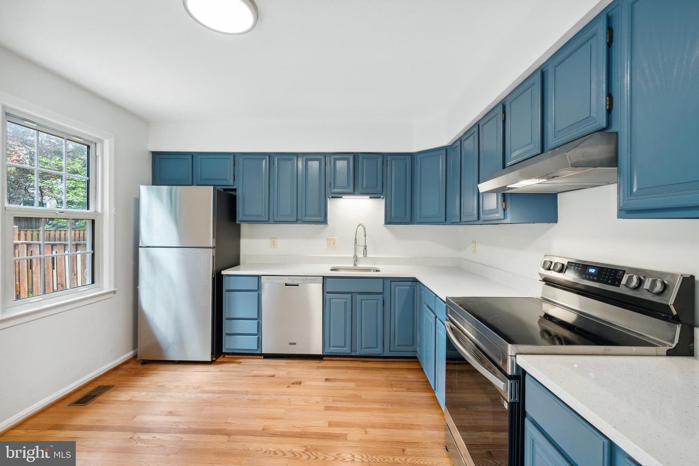 2880 KELLY SQ, VIENNA, Virginia 22181, 3 Bedrooms Bedrooms, ,2 BathroomsBathrooms,Residential,For sale,2880 KELLY SQ,VAFX2247972 MLS # VAFX2247972
