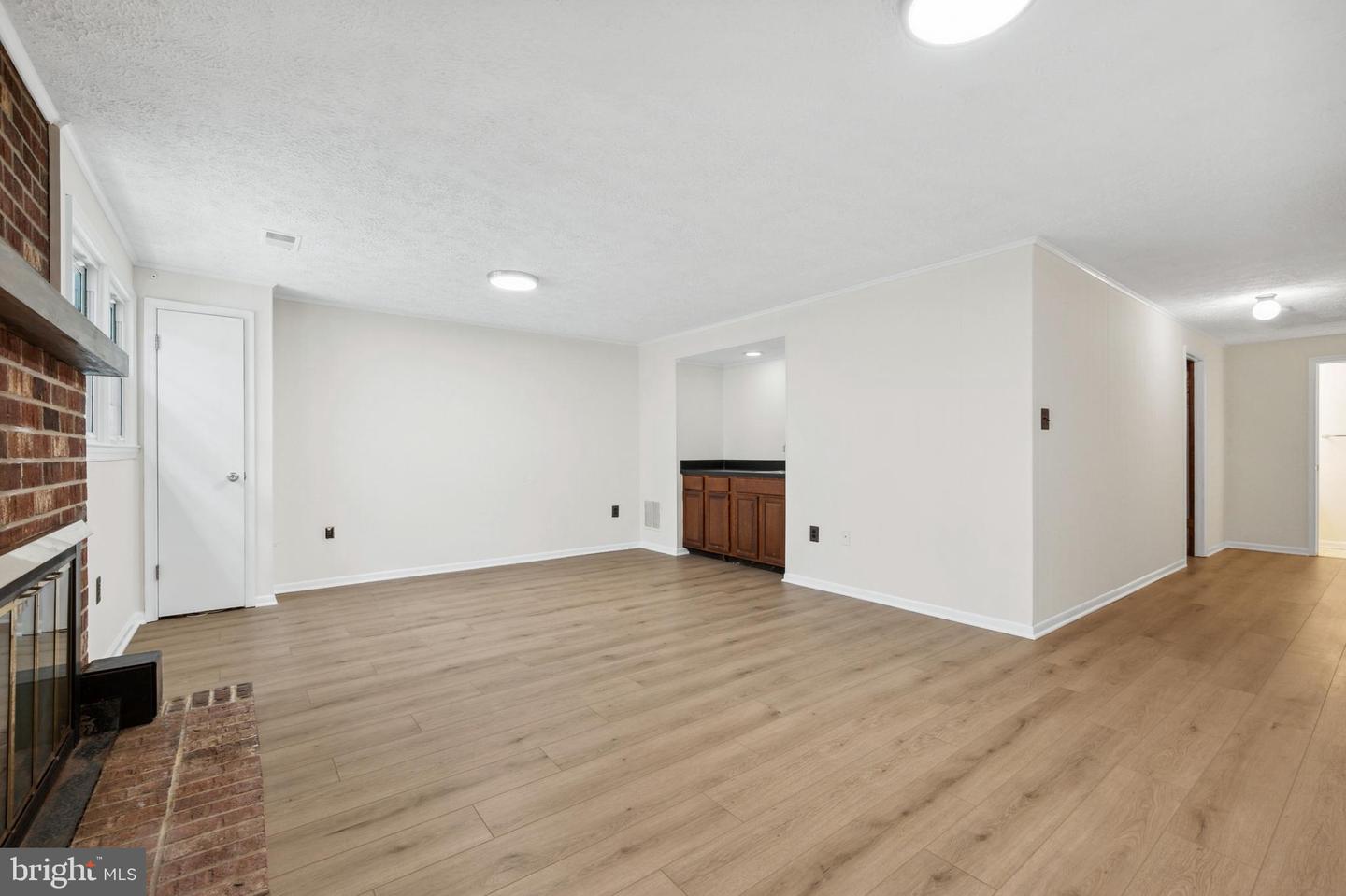 2880 KELLY SQ, VIENNA, Virginia 22181, 3 Bedrooms Bedrooms, ,2 BathroomsBathrooms,Residential,For sale,2880 KELLY SQ,VAFX2247972 MLS # VAFX2247972