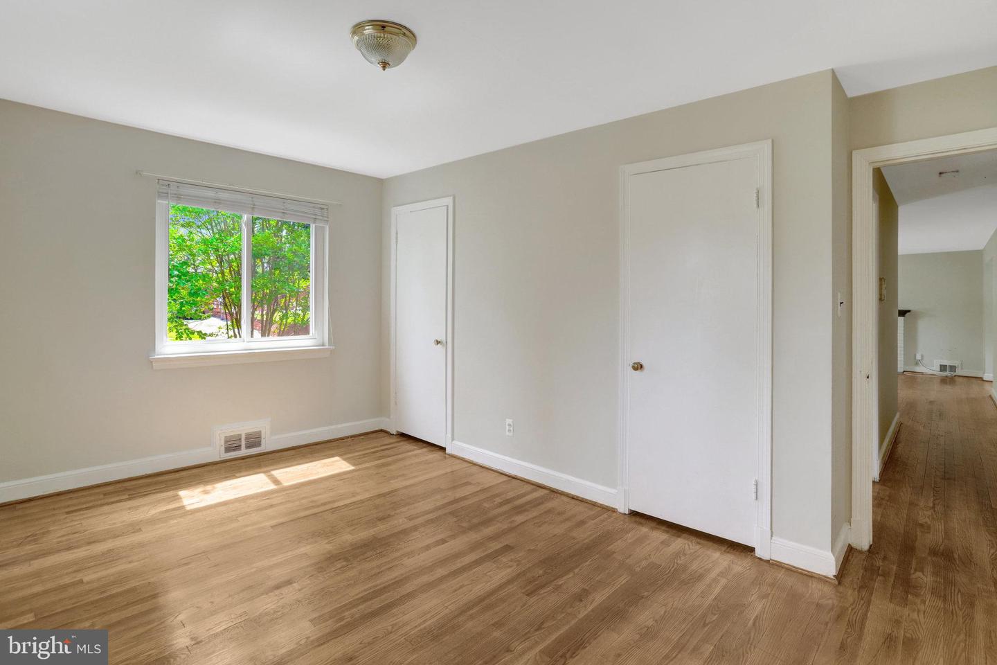 6005 FREDERICK ST, SPRINGFIELD, Virginia 22150, 5 Bedrooms Bedrooms, ,2 BathroomsBathrooms,Residential,For sale,6005 FREDERICK ST,VAFX2247974 MLS # VAFX2247974