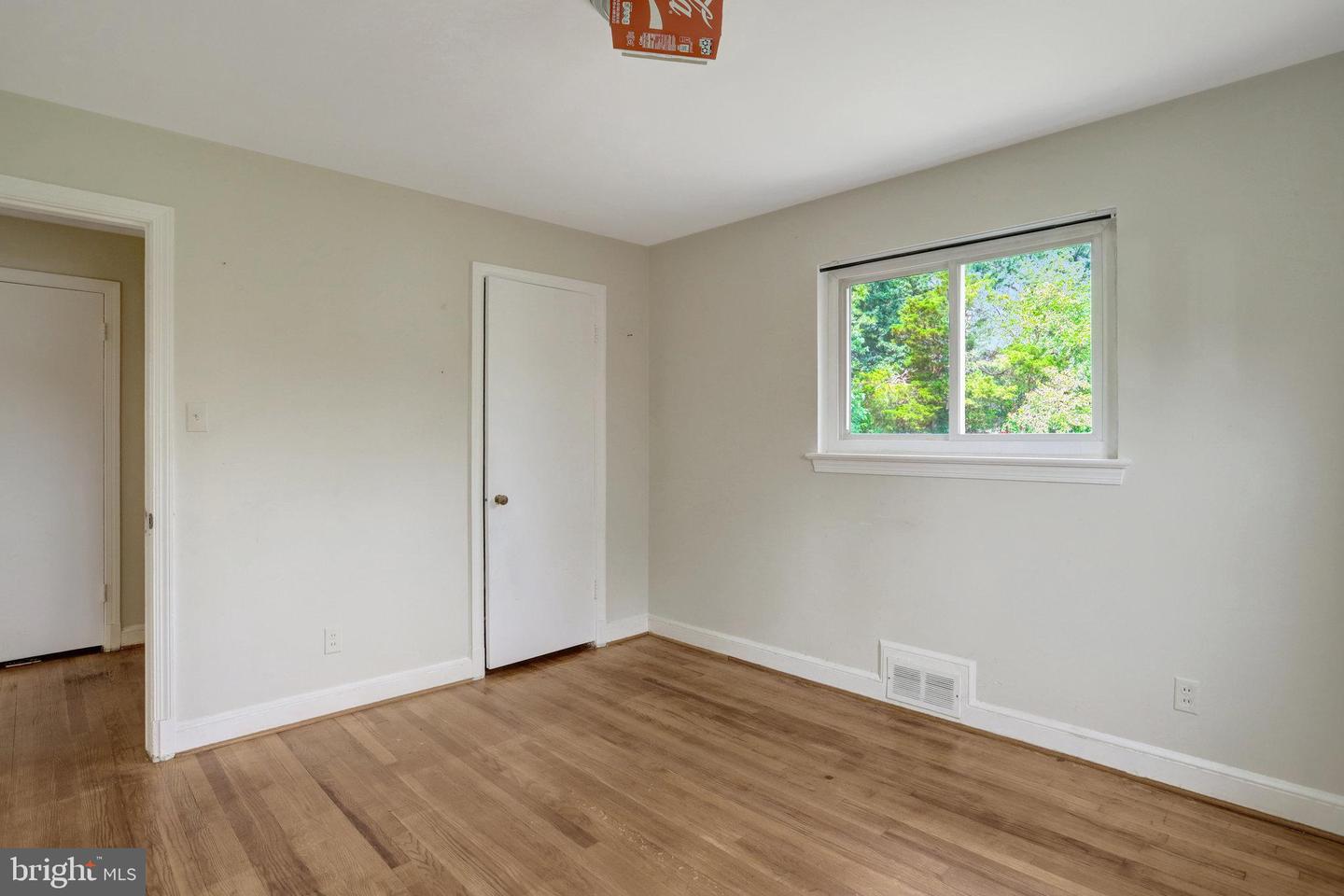6005 FREDERICK ST, SPRINGFIELD, Virginia 22150, 5 Bedrooms Bedrooms, ,2 BathroomsBathrooms,Residential,For sale,6005 FREDERICK ST,VAFX2247974 MLS # VAFX2247974