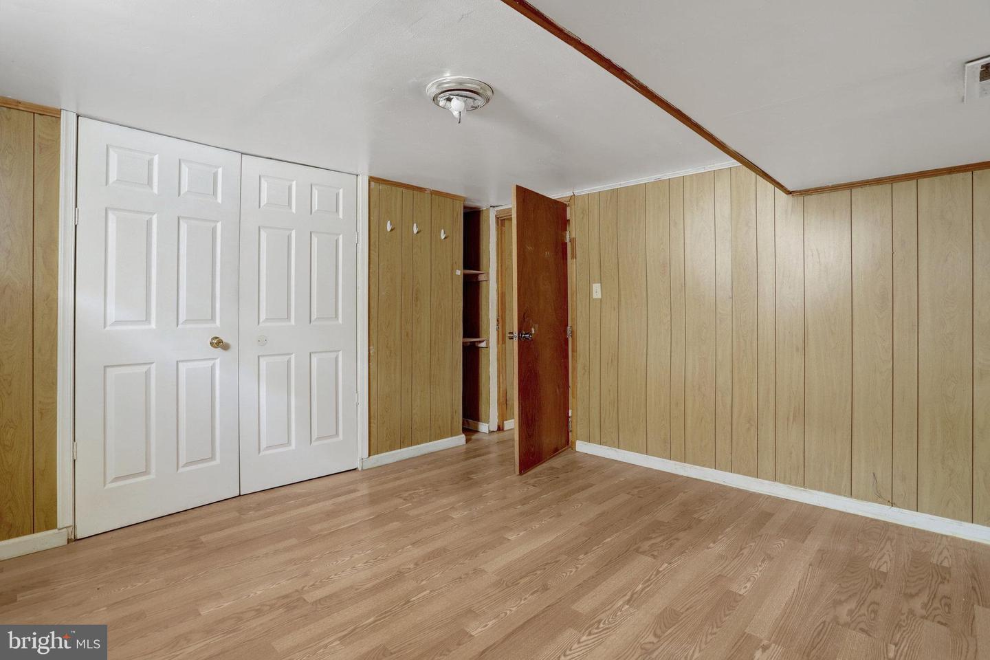 6005 FREDERICK ST, SPRINGFIELD, Virginia 22150, 5 Bedrooms Bedrooms, ,2 BathroomsBathrooms,Residential,For sale,6005 FREDERICK ST,VAFX2247974 MLS # VAFX2247974