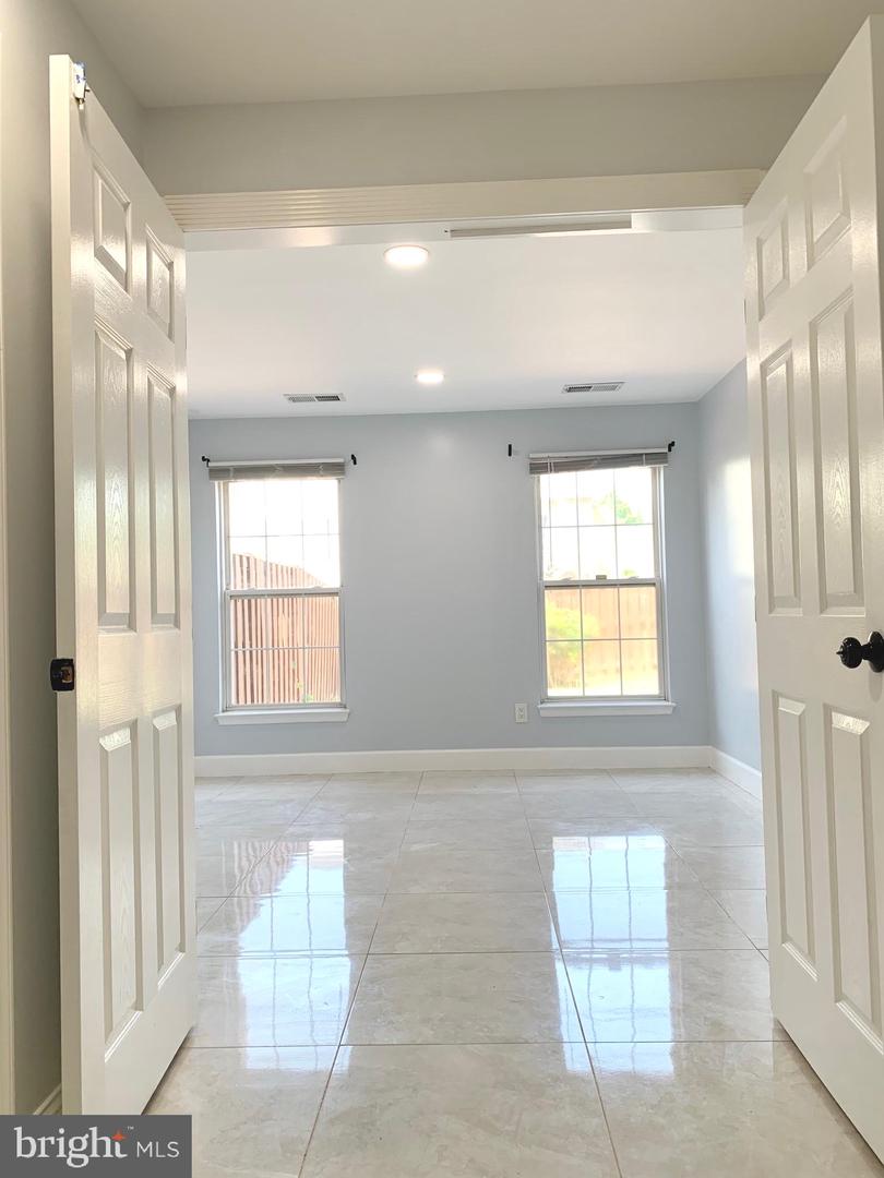14535 PITTMAN CT, CENTREVILLE, Virginia 20121, 3 Bedrooms Bedrooms, ,2 BathroomsBathrooms,Residential,For sale,14535 PITTMAN CT,VAFX2248076 MLS # VAFX2248076