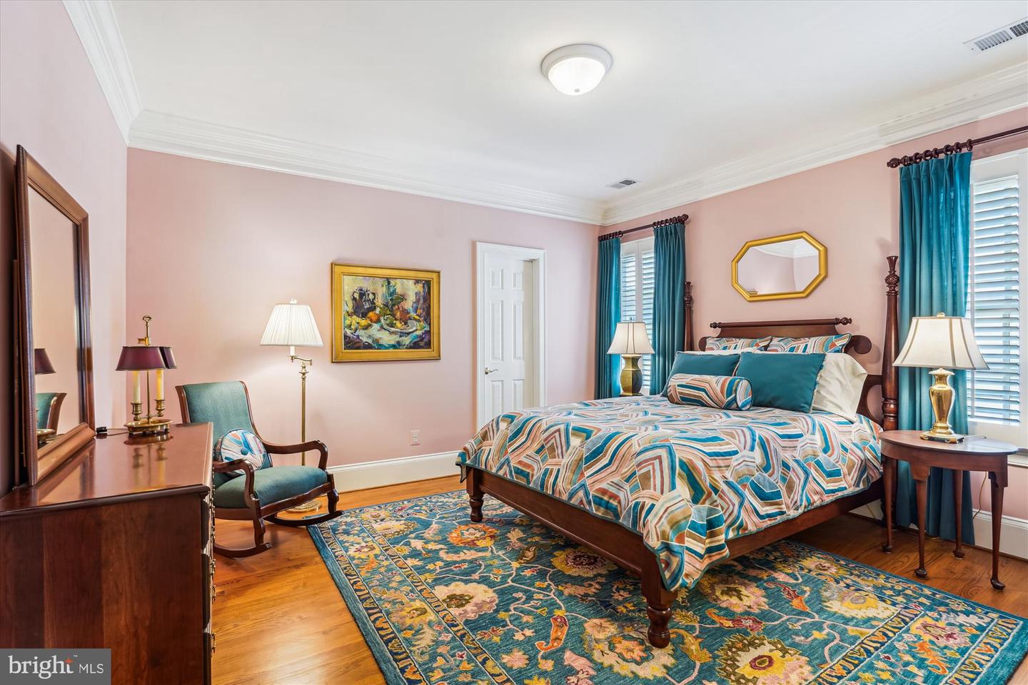 9858 PALACE GREEN WAY, VIENNA, Virginia 22181, 4 Bedrooms Bedrooms, ,4 BathroomsBathrooms,Residential,For sale,9858 PALACE GREEN WAY,VAFX2248128 MLS # VAFX2248128