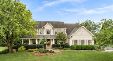 36453 DWYER CT, ROUND HILL, Virginia 20141, 4 Bedrooms Bedrooms, ,4 BathroomsBathrooms,Residential,For sale,36453 DWYER CT,VALO2099820 MLS # VALO2099820