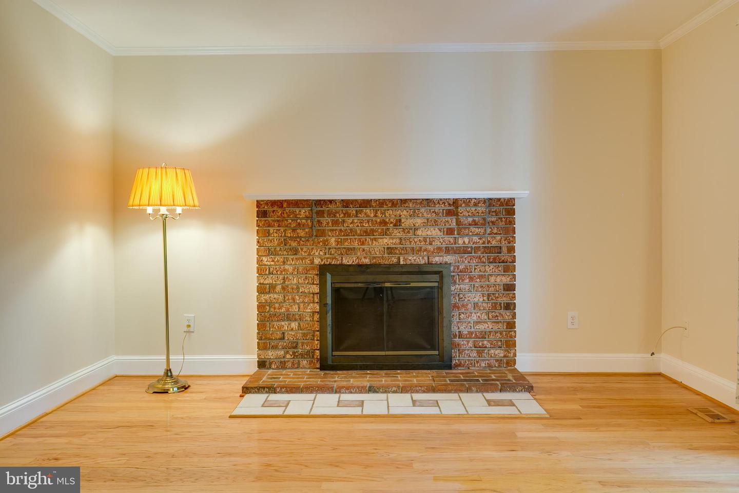 7007 BARNACLE PL, BURKE, Virginia 22015, 4 Bedrooms Bedrooms, ,2 BathroomsBathrooms,Residential,For sale,7007 BARNACLE PL,VAFX2248256 MLS # VAFX2248256