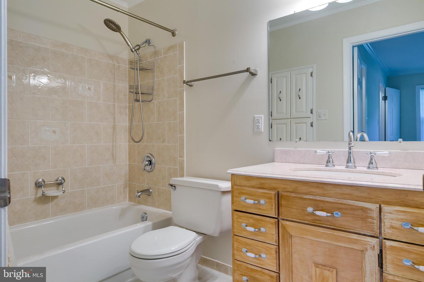 7007 BARNACLE PL, BURKE, Virginia 22015, 4 Bedrooms Bedrooms, ,2 BathroomsBathrooms,Residential,For sale,7007 BARNACLE PL,VAFX2248256 MLS # VAFX2248256