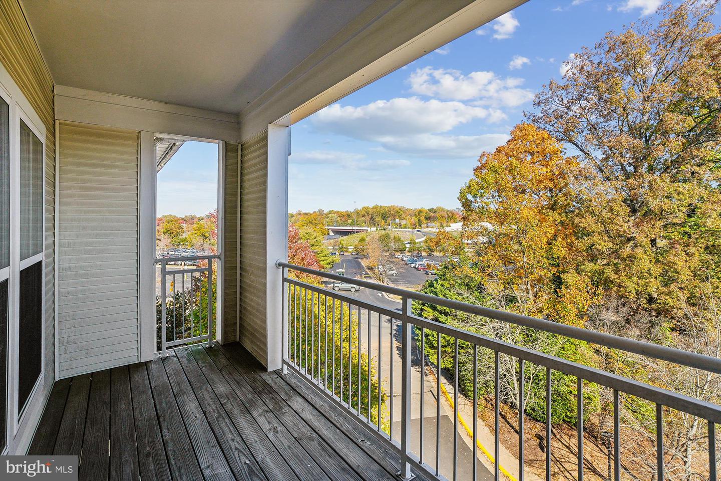2911 DEER HOLLOW WAY #421 & 422, FAIRFAX, Virginia 22031, 3 Bedrooms Bedrooms, 10 Rooms Rooms,3 BathroomsBathrooms,Residential,For sale,2911 DEER HOLLOW WAY #421 & 422,VAFX2248266 MLS # VAFX2248266