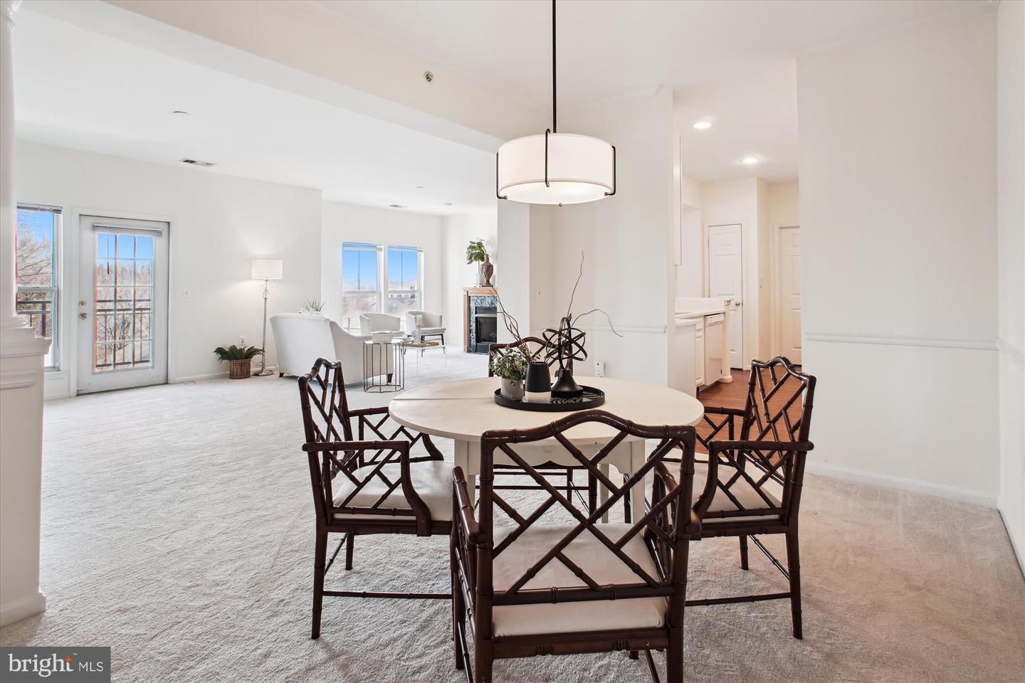 2911 DEER HOLLOW WAY #421 & 422, FAIRFAX, Virginia 22031, 3 Bedrooms Bedrooms, 10 Rooms Rooms,3 BathroomsBathrooms,Residential,For sale,2911 DEER HOLLOW WAY #421 & 422,VAFX2248266 MLS # VAFX2248266