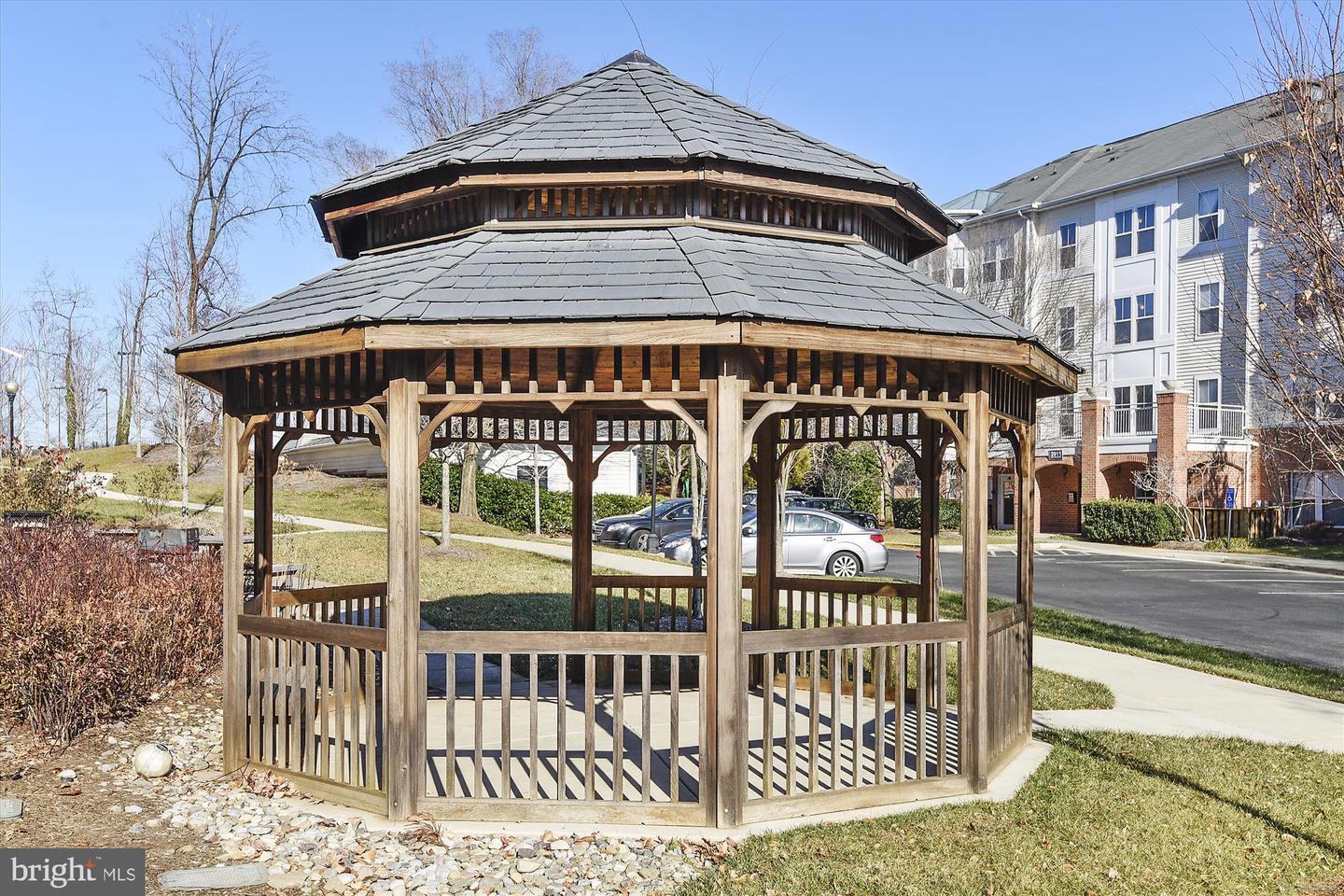 2911 DEER HOLLOW WAY #421 & 422, FAIRFAX, Virginia 22031, 3 Bedrooms Bedrooms, 10 Rooms Rooms,3 BathroomsBathrooms,Residential,For sale,2911 DEER HOLLOW WAY #421 & 422,VAFX2248266 MLS # VAFX2248266