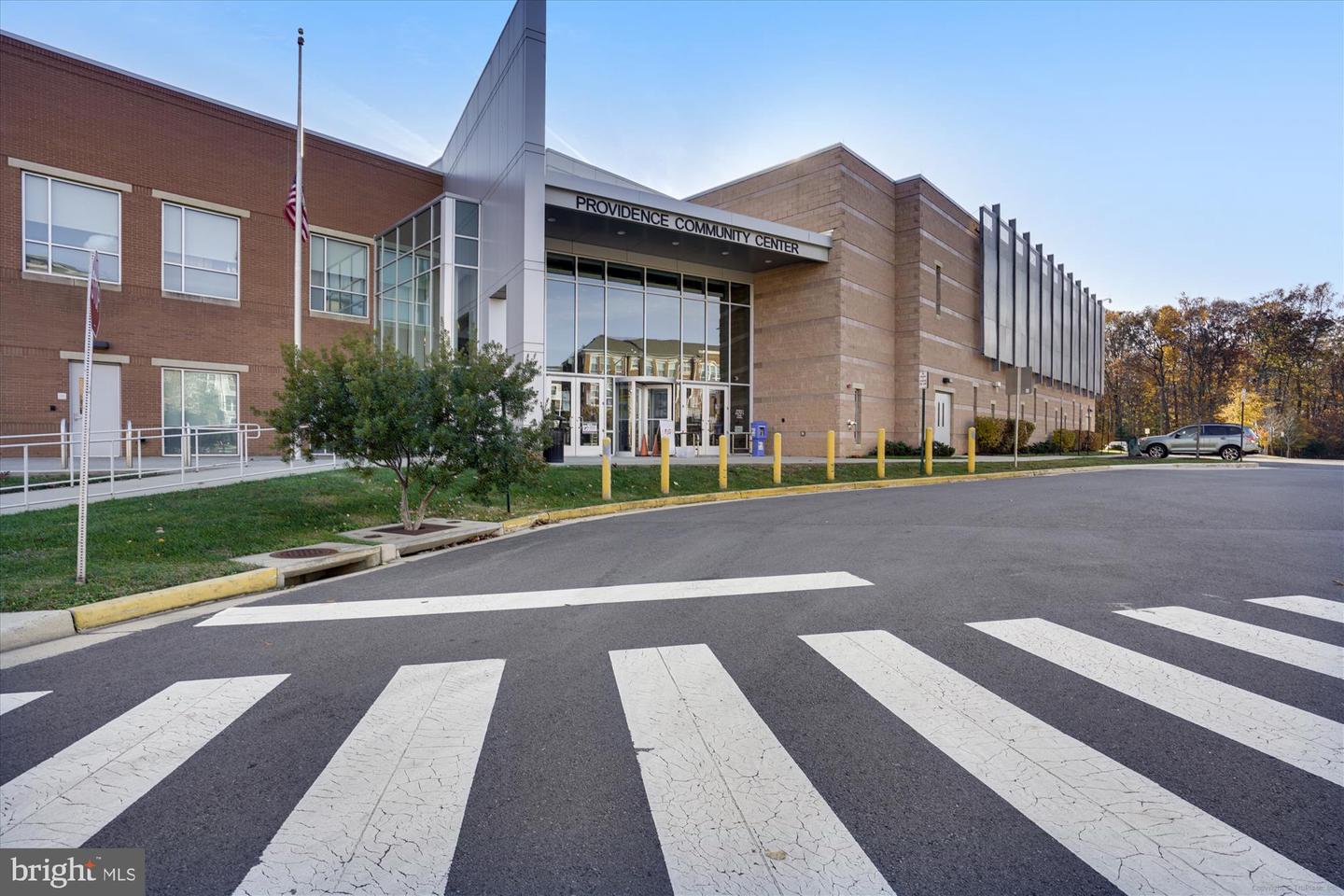 2911 DEER HOLLOW WAY #421 & 422, FAIRFAX, Virginia 22031, 3 Bedrooms Bedrooms, 10 Rooms Rooms,3 BathroomsBathrooms,Residential,For sale,2911 DEER HOLLOW WAY #421 & 422,VAFX2248266 MLS # VAFX2248266