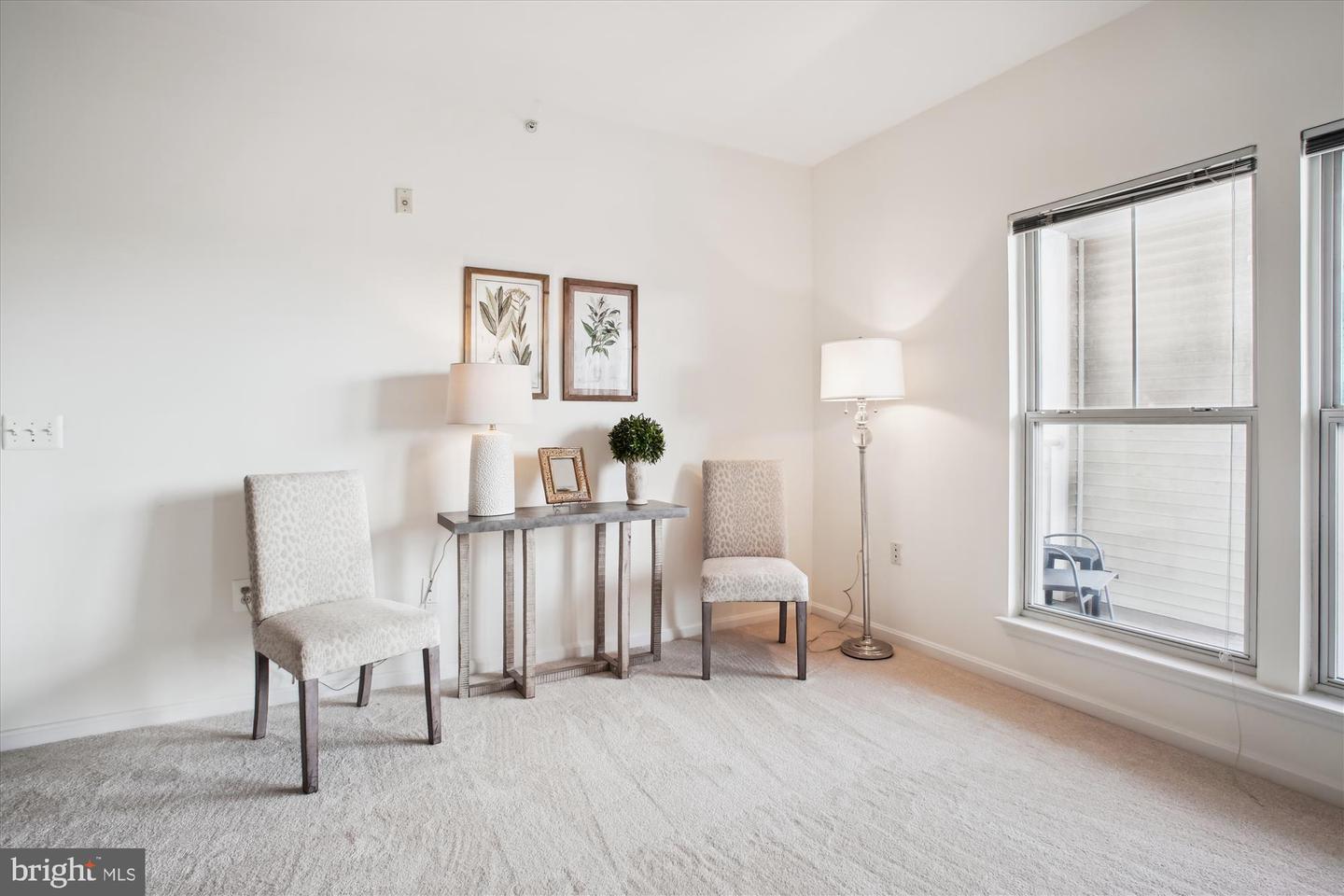 2911 DEER HOLLOW WAY #421 & 422, FAIRFAX, Virginia 22031, 3 Bedrooms Bedrooms, 10 Rooms Rooms,3 BathroomsBathrooms,Residential,For sale,2911 DEER HOLLOW WAY #421 & 422,VAFX2248266 MLS # VAFX2248266