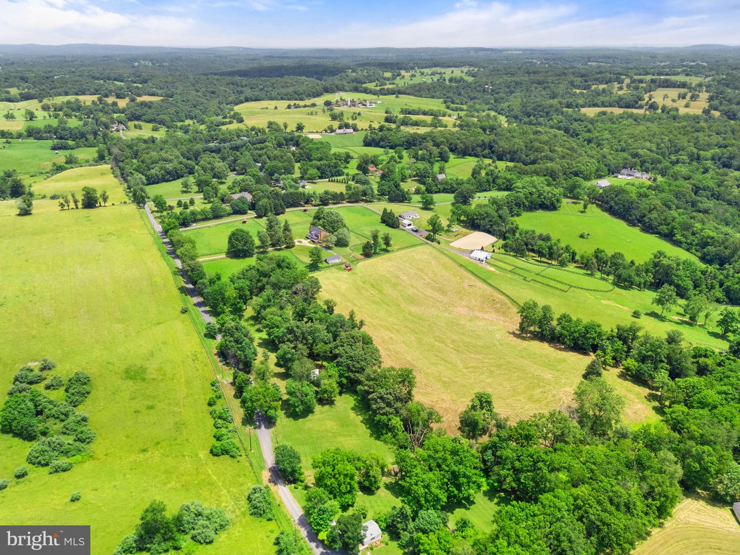 35653 MILLVILLE RD, MIDDLEBURG, Virginia 20117, 4 Bedrooms Bedrooms, ,3 BathroomsBathrooms,Residential,For sale,35653 MILLVILLE RD,VALO2099874 MLS # VALO2099874