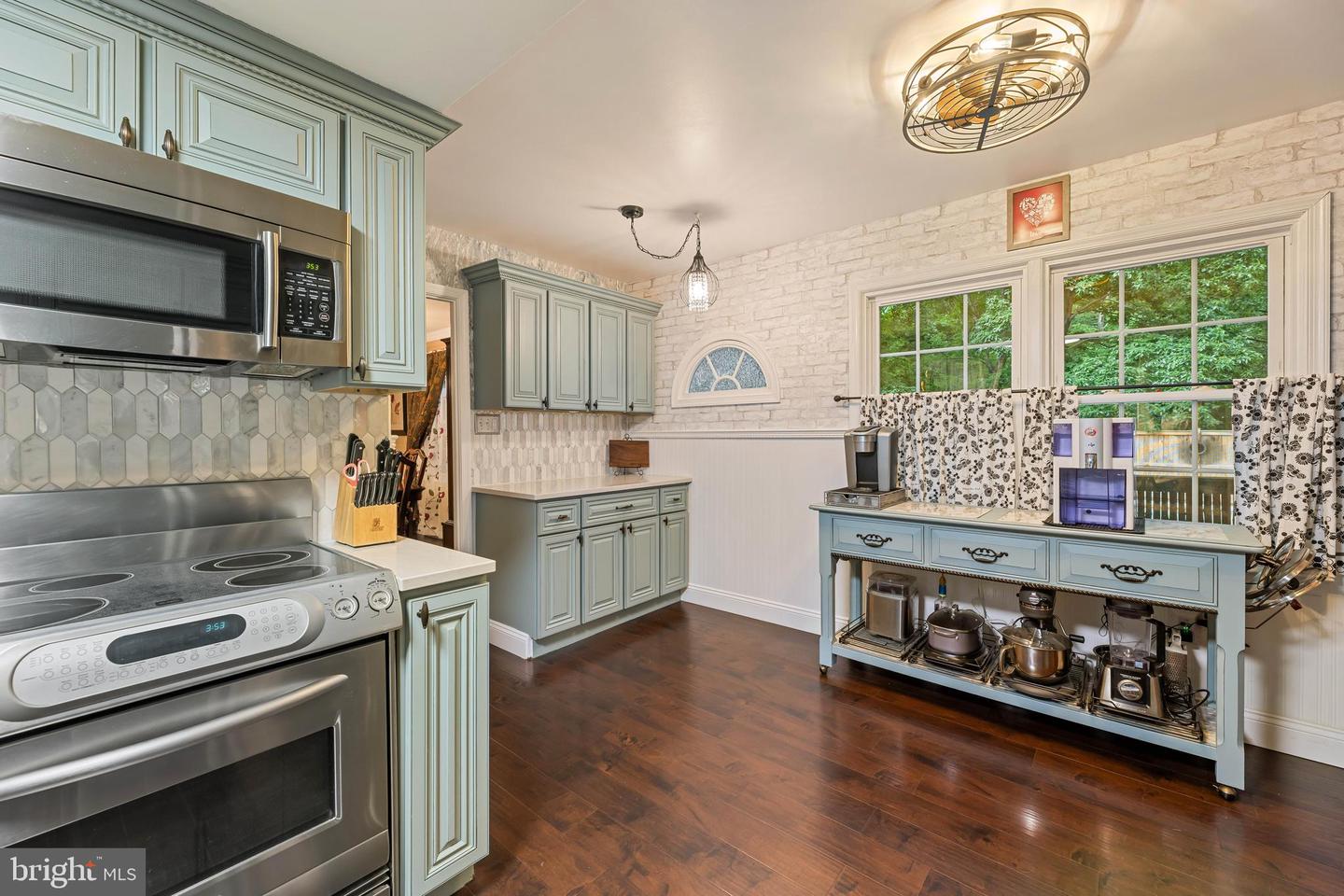 2411 ROSEDOWN DR, RESTON, Virginia 20191, 3 Bedrooms Bedrooms, ,4 BathroomsBathrooms,Residential,For sale,2411 ROSEDOWN DR,VAFX2248720 MLS # VAFX2248720