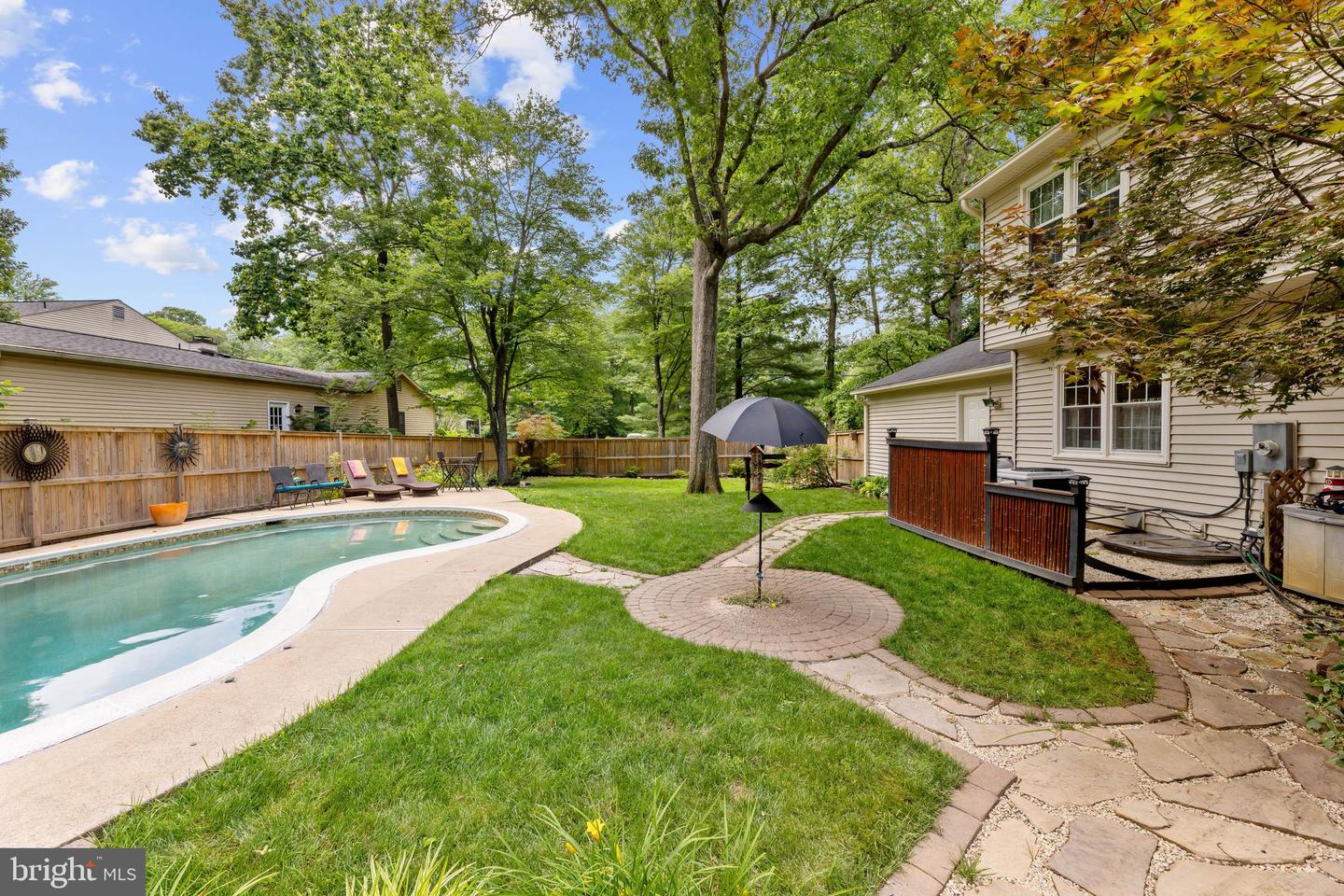 2411 ROSEDOWN DR, RESTON, Virginia 20191, 3 Bedrooms Bedrooms, ,4 BathroomsBathrooms,Residential,For sale,2411 ROSEDOWN DR,VAFX2248720 MLS # VAFX2248720