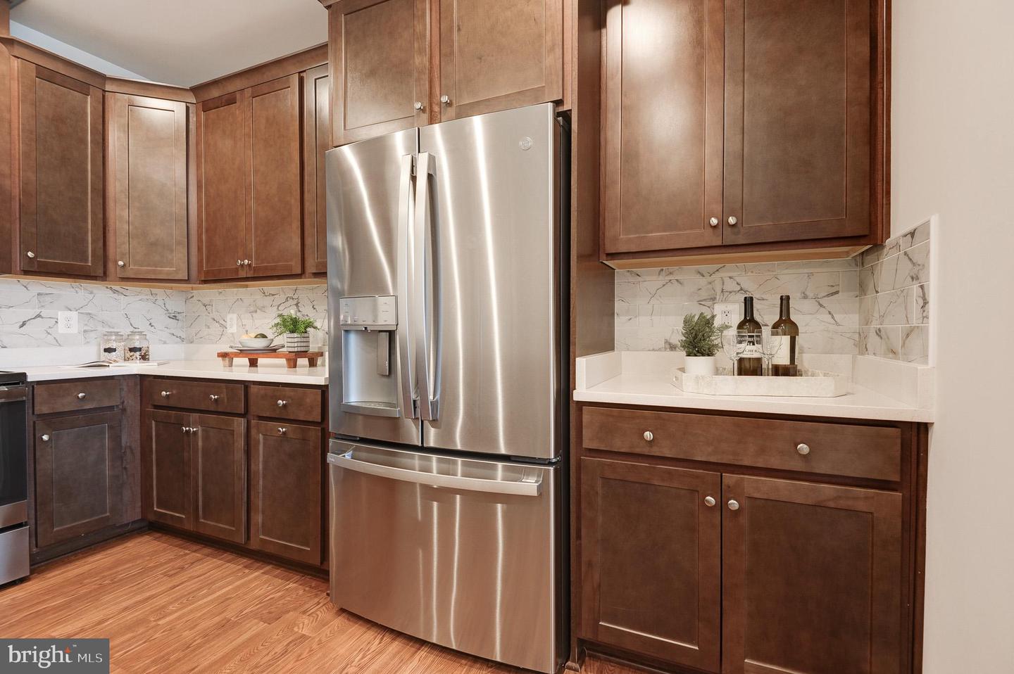 43792 MIDDLEWAY TER, ASHBURN, Virginia 20147, 3 Bedrooms Bedrooms, ,2 BathroomsBathrooms,Residential,For sale,43792 MIDDLEWAY TER,VALO2099996 MLS # VALO2099996